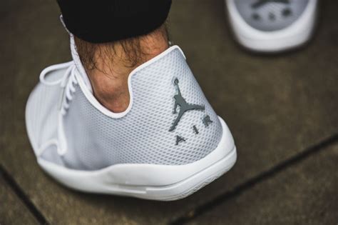 nike air jordan eclipse weiß|jordan eclipse sneakers.